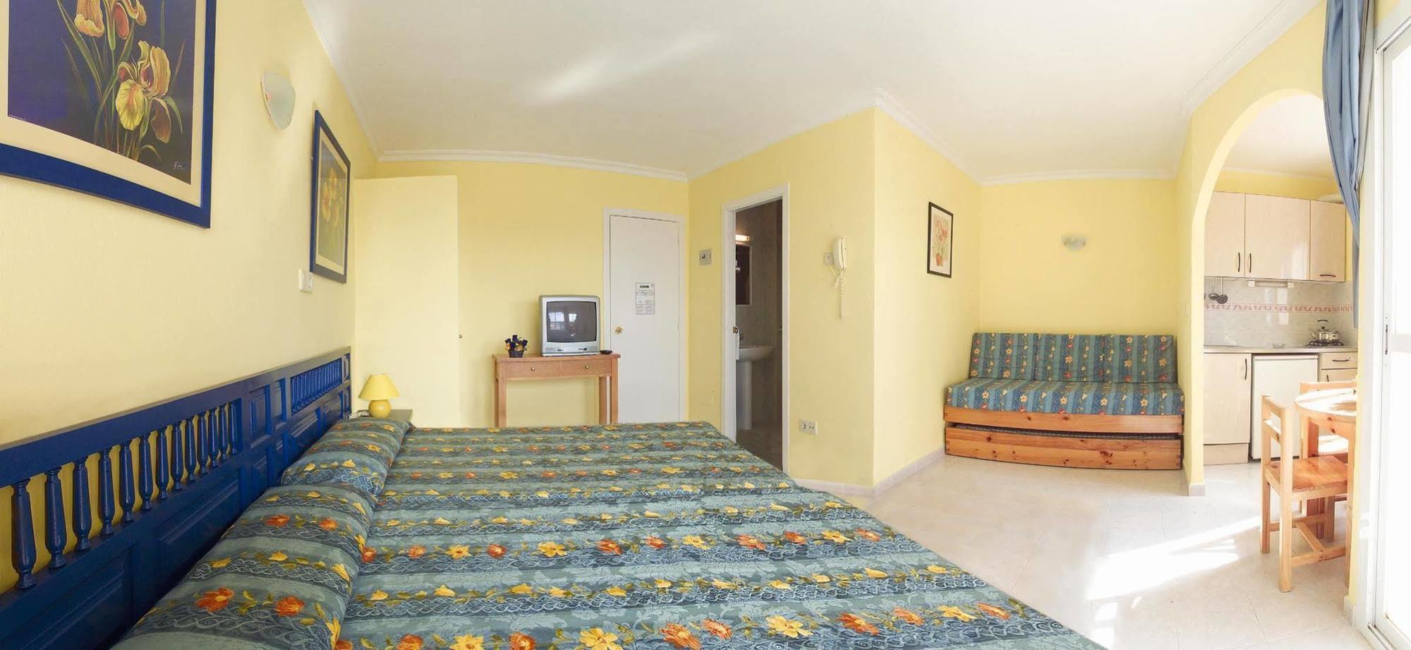 Hotel Apartamentos Vibra San Marino San Antonio  Bilik gambar